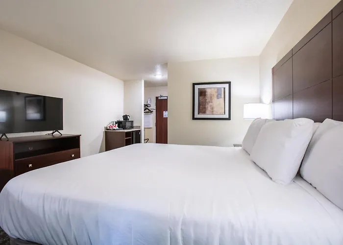 Cobblestone & - Hotel