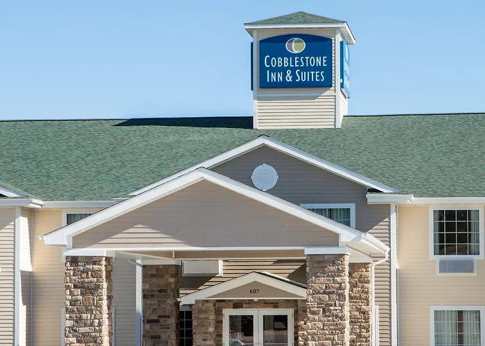 Hotel Cobblestone & -